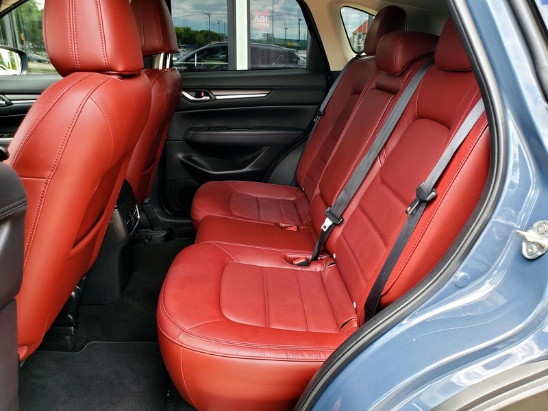 Mazda CX-5 Vehicle Image 16