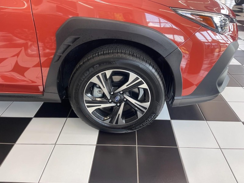 Subaru Crosstrek Vehicle Image 07