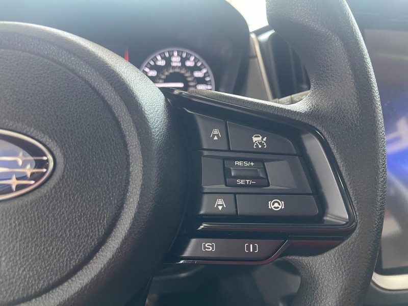 Subaru Crosstrek Vehicle Image 23