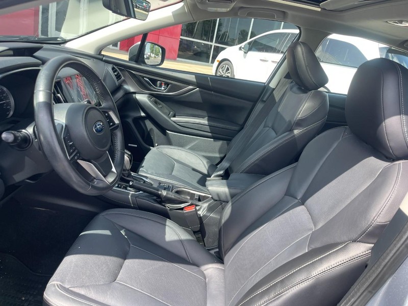 Subaru Impreza Vehicle Image 11