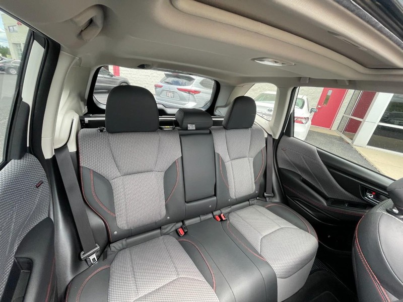 Subaru Forester Vehicle Image 05