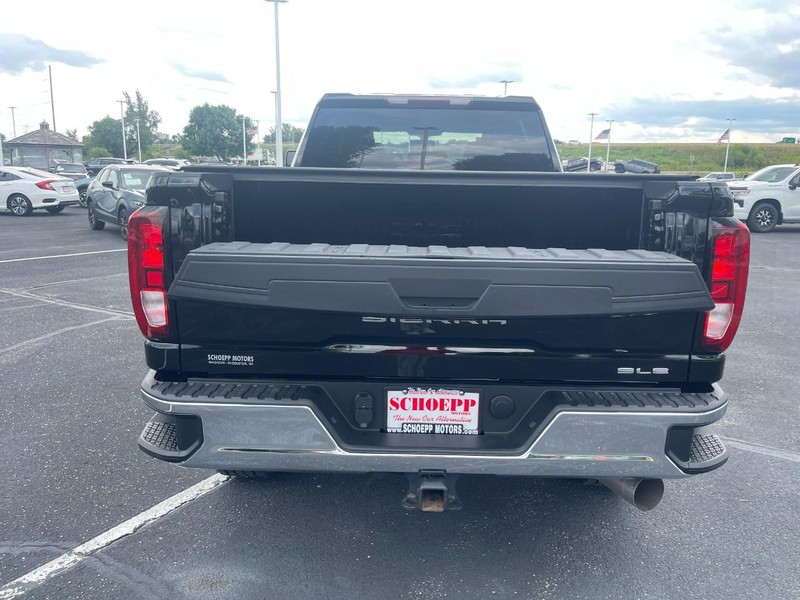 GMC Sierra 2500HD Vehicle Image 04