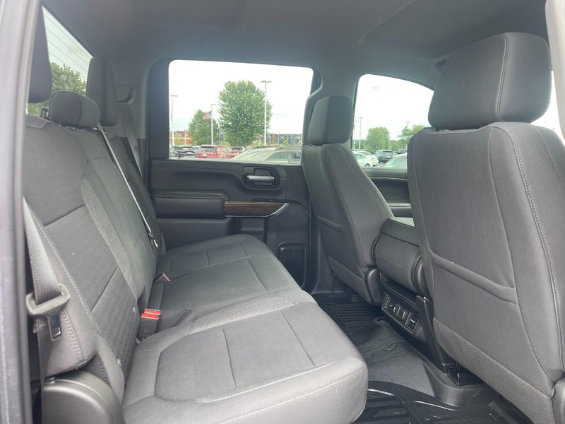 GMC Sierra 2500HD Vehicle Image 13
