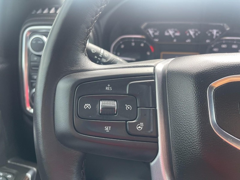 GMC Sierra 2500HD Vehicle Image 23