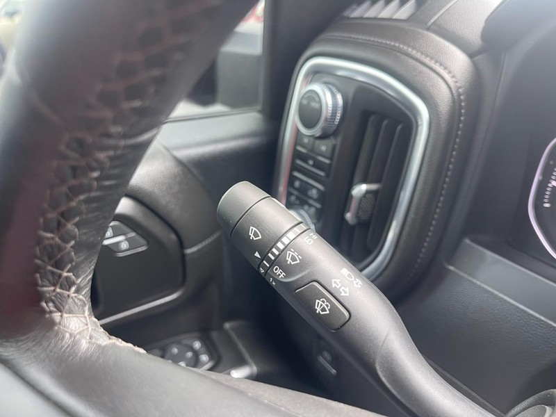 GMC Sierra 2500HD Vehicle Image 25