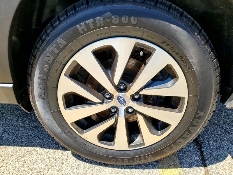 Subaru Outback Vehicle Image 18