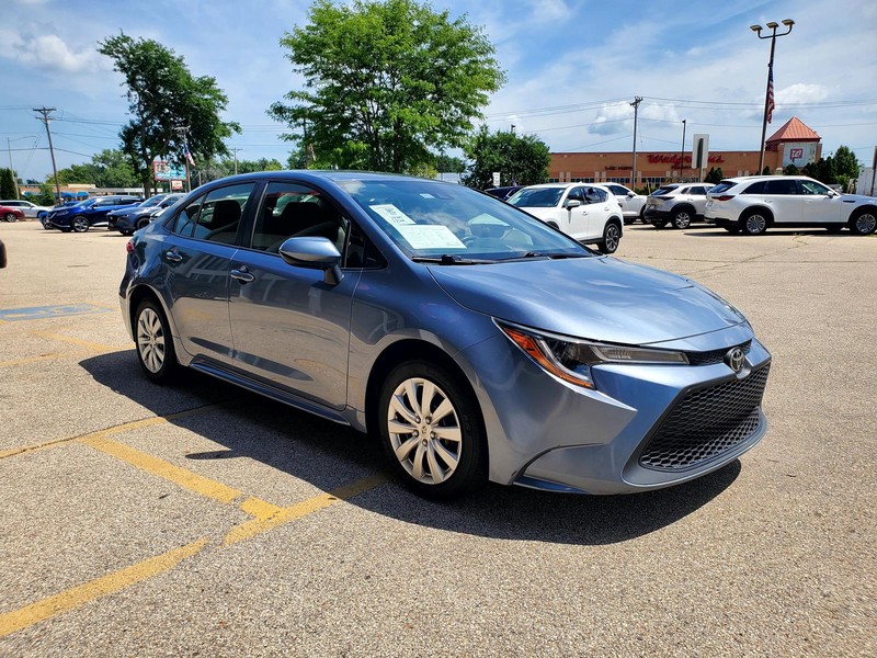 Toyota Corolla Vehicle Image 03