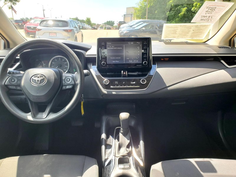Toyota Corolla Vehicle Image 08