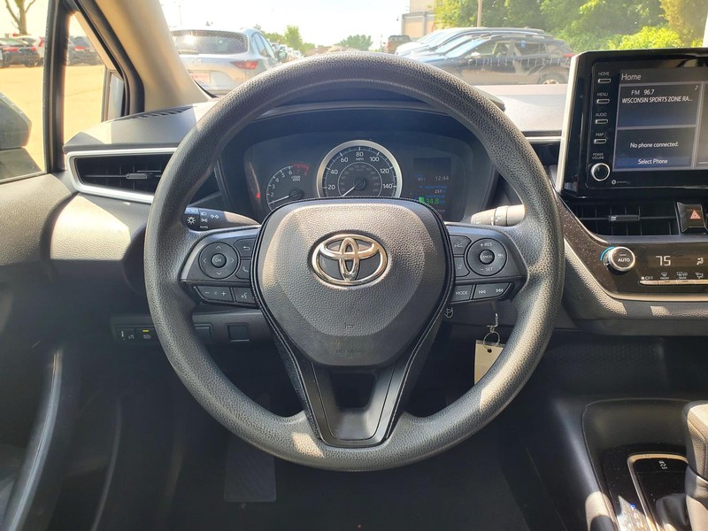 Toyota Corolla Vehicle Image 09