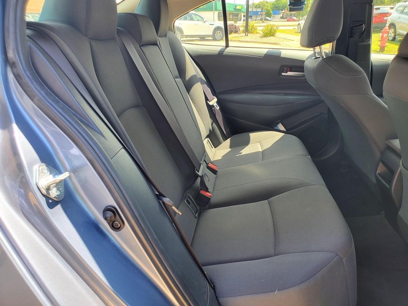 Toyota Corolla Vehicle Image 14