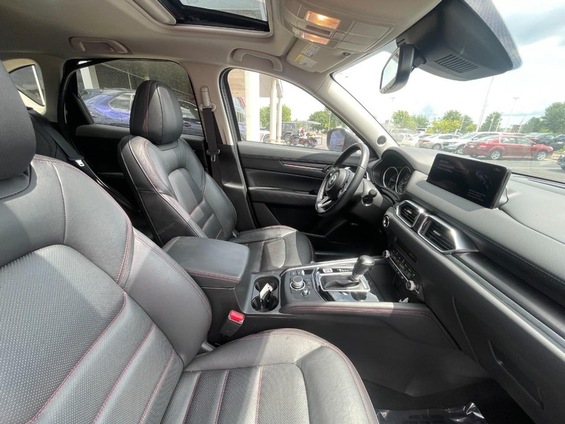 Mazda CX-5 Vehicle Image 04