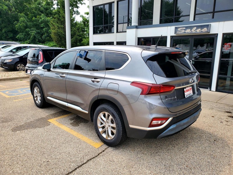 Hyundai Santa Fe Vehicle Image 07