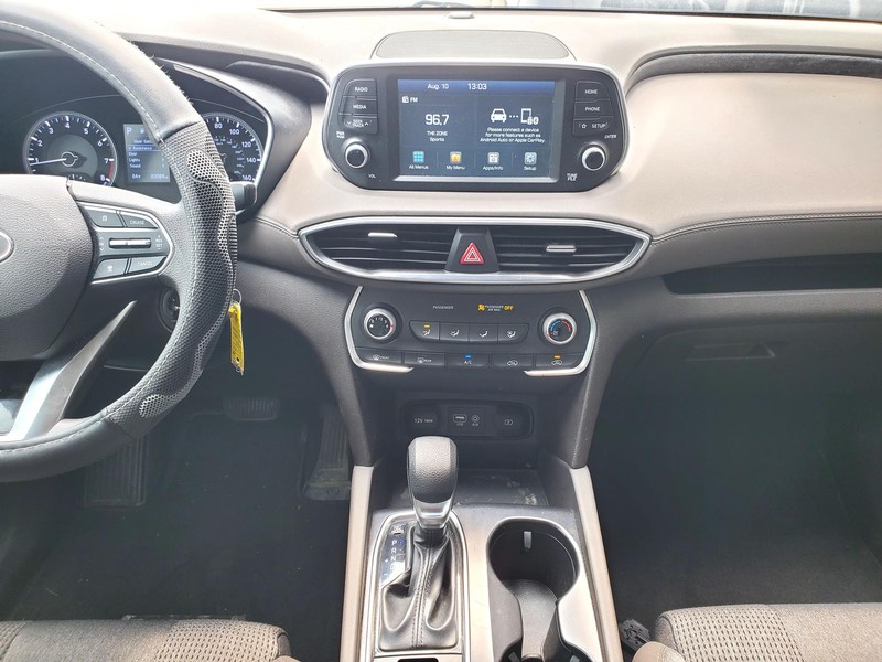 Hyundai Santa Fe Vehicle Image 09