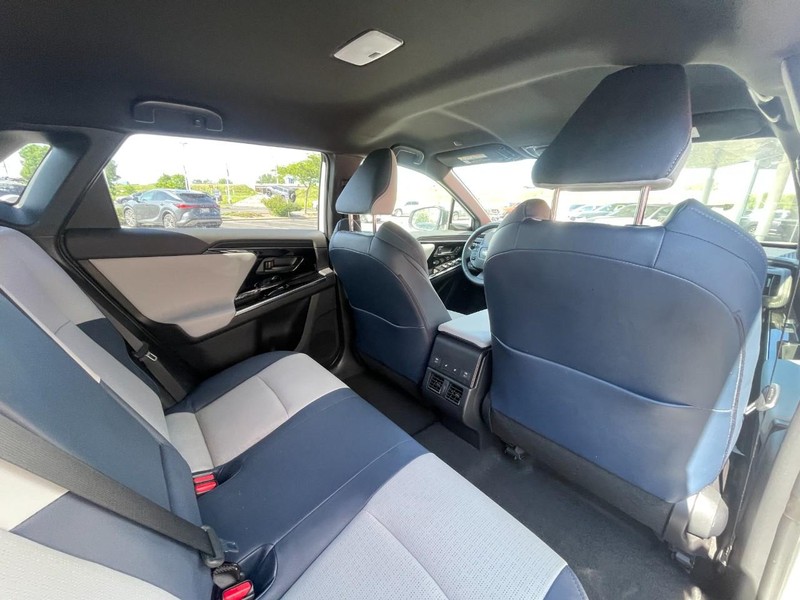Subaru Solterra Vehicle Image 10