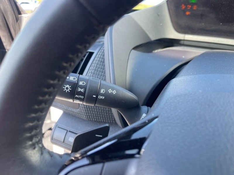 Subaru Solterra Vehicle Image 20
