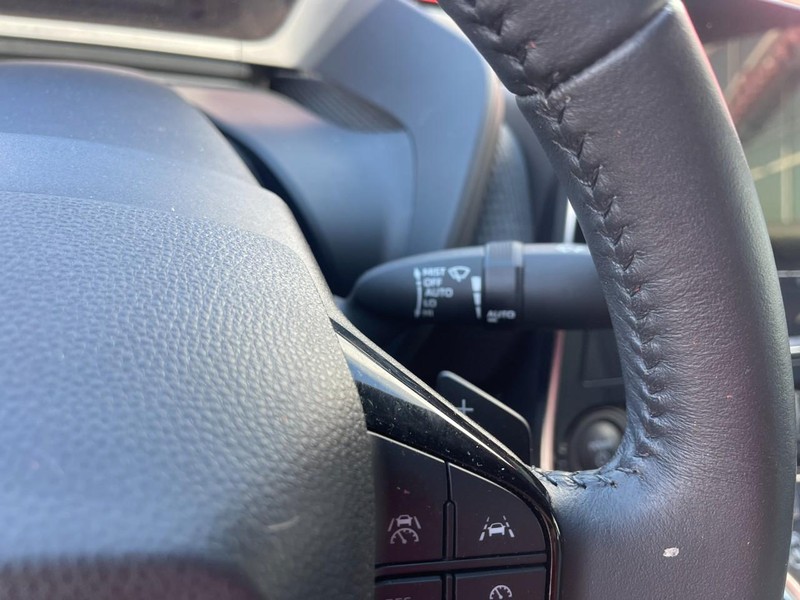 Subaru Solterra Vehicle Image 21