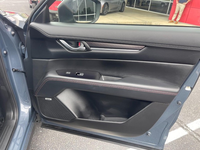 Mazda CX-5 Vehicle Image 10