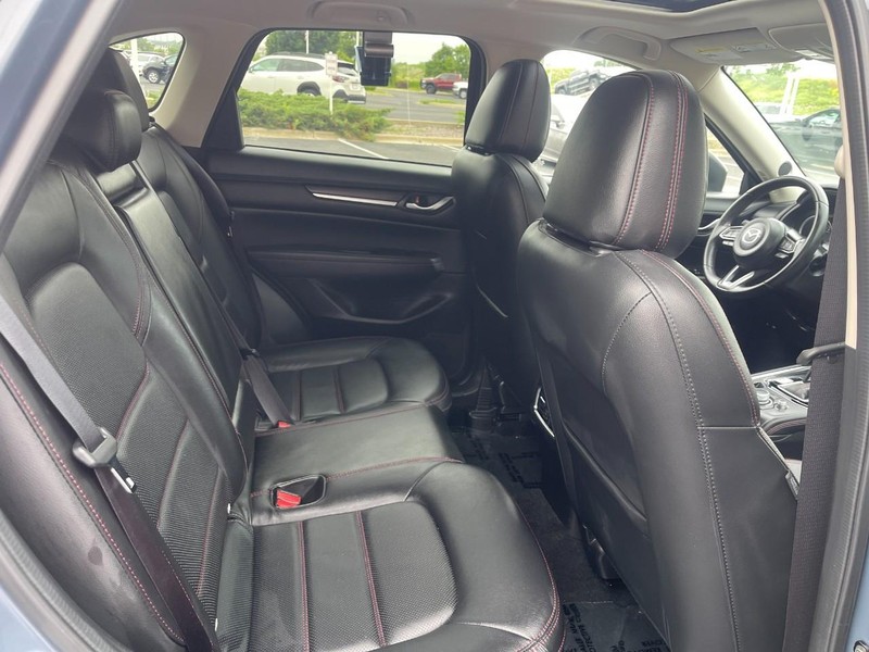 Mazda CX-5 Vehicle Image 12