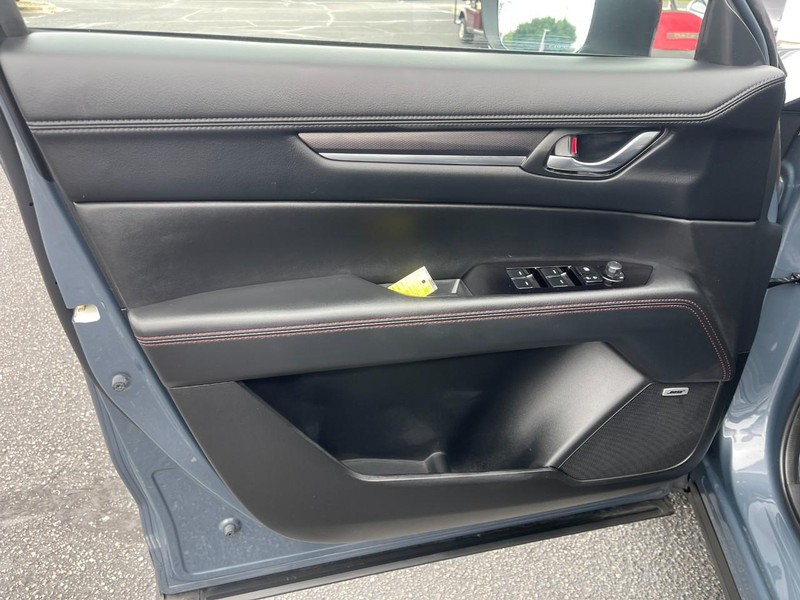 Mazda CX-5 Vehicle Image 21