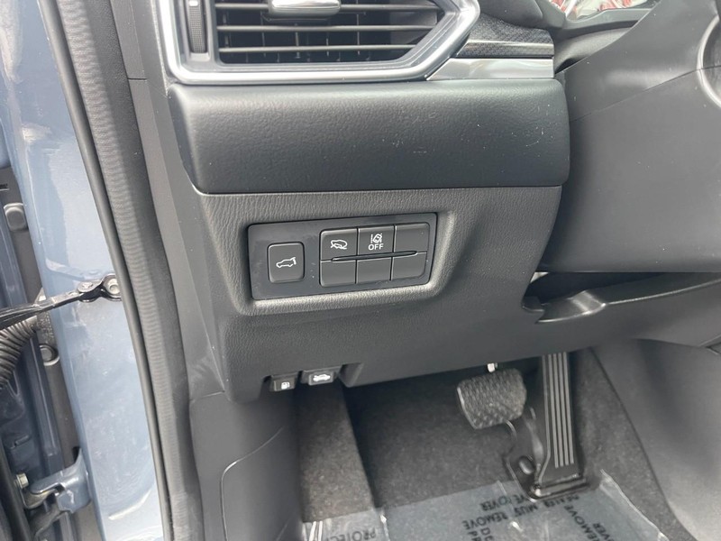 Mazda CX-5 Vehicle Image 22