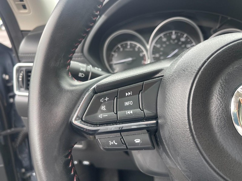 Mazda CX-5 Vehicle Image 24