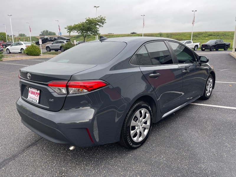 Toyota Corolla Vehicle Image 03