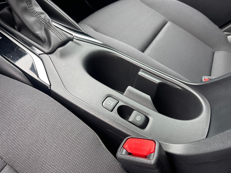 Toyota Corolla Vehicle Image 19