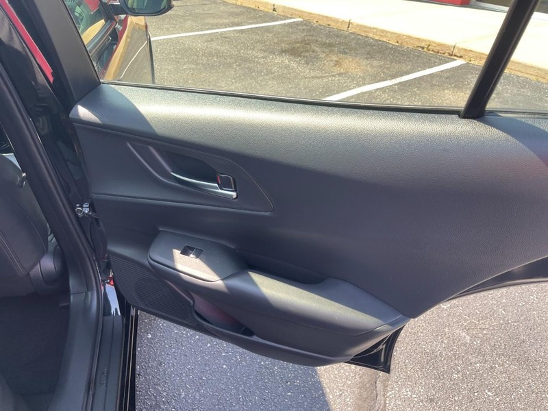 Toyota Prius Vehicle Image 11
