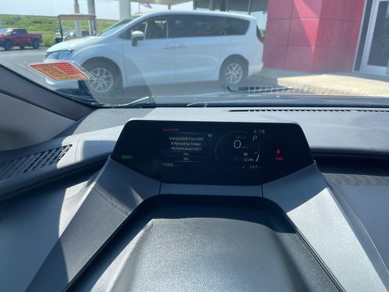 Toyota Prius Vehicle Image 19