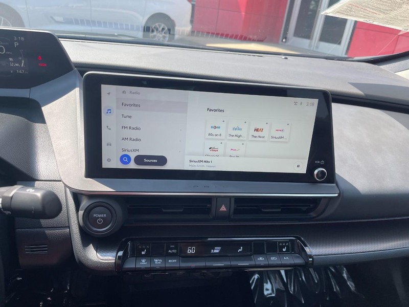 Toyota Prius Vehicle Image 22