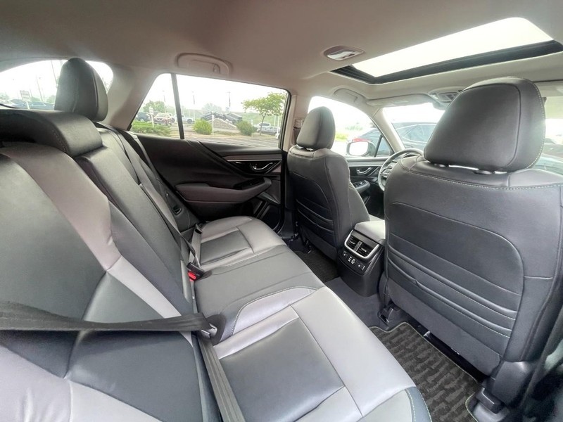 Subaru Outback Vehicle Image 14