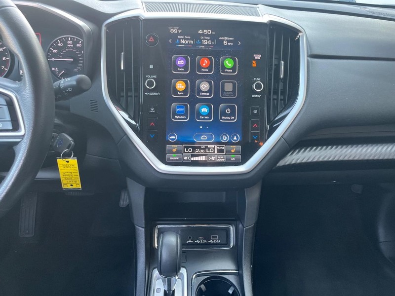 Subaru Ascent Vehicle Image 10