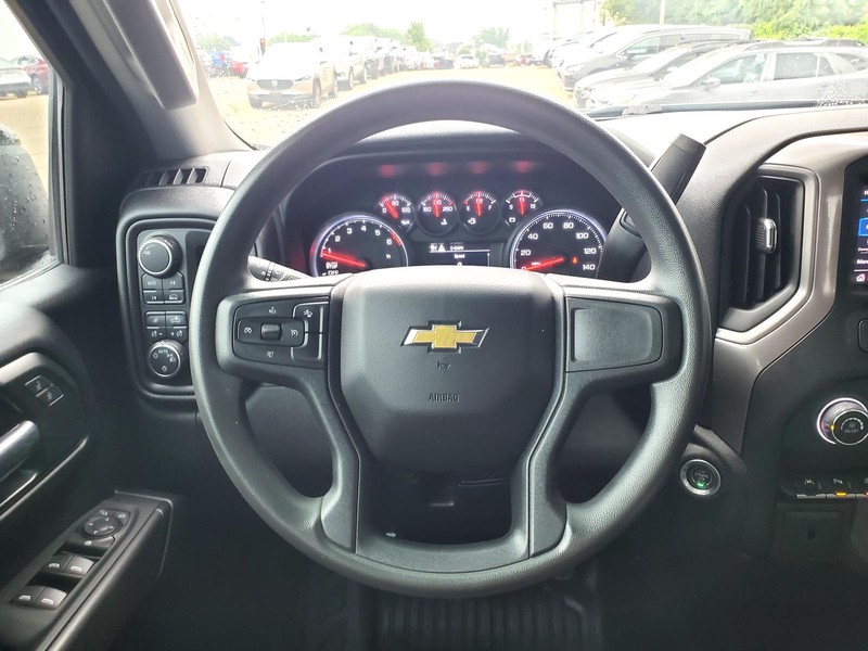 Chevrolet Silverado 1500 Vehicle Image 10