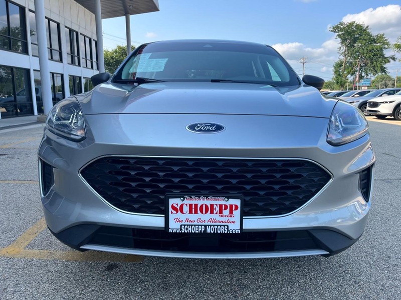 Ford Escape Vehicle Image 02