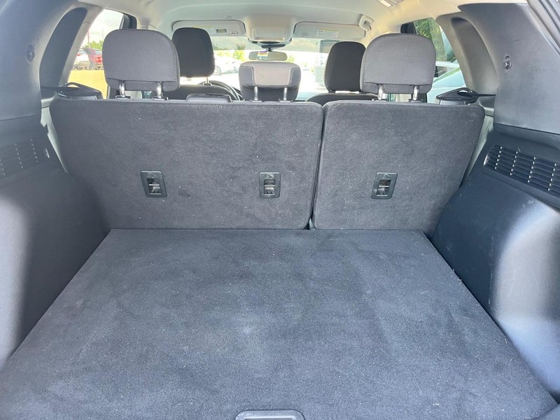 Ford Escape Vehicle Image 09