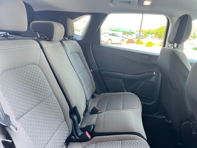 Ford Escape Vehicle Image 18