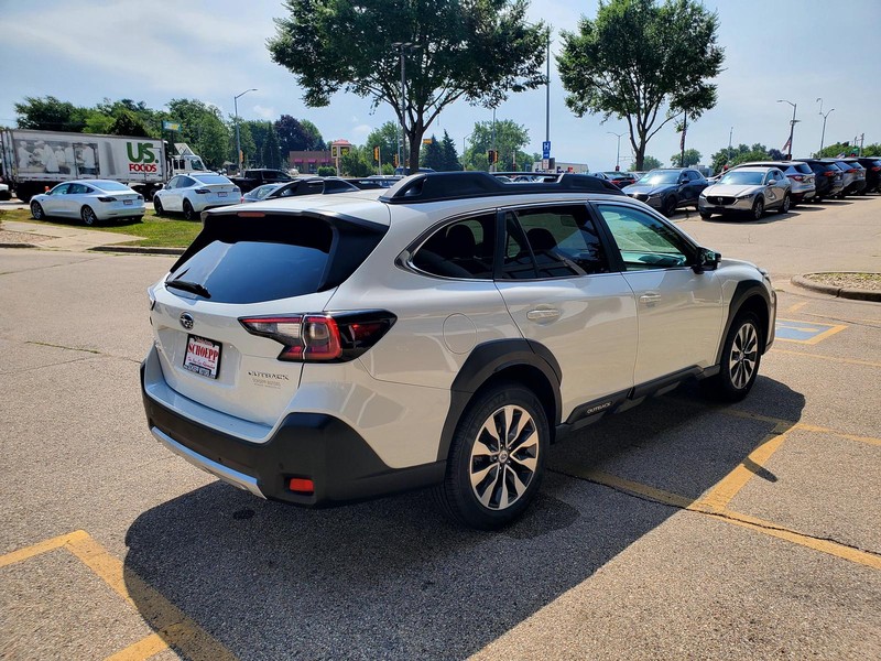 Subaru Outback Vehicle Image 05
