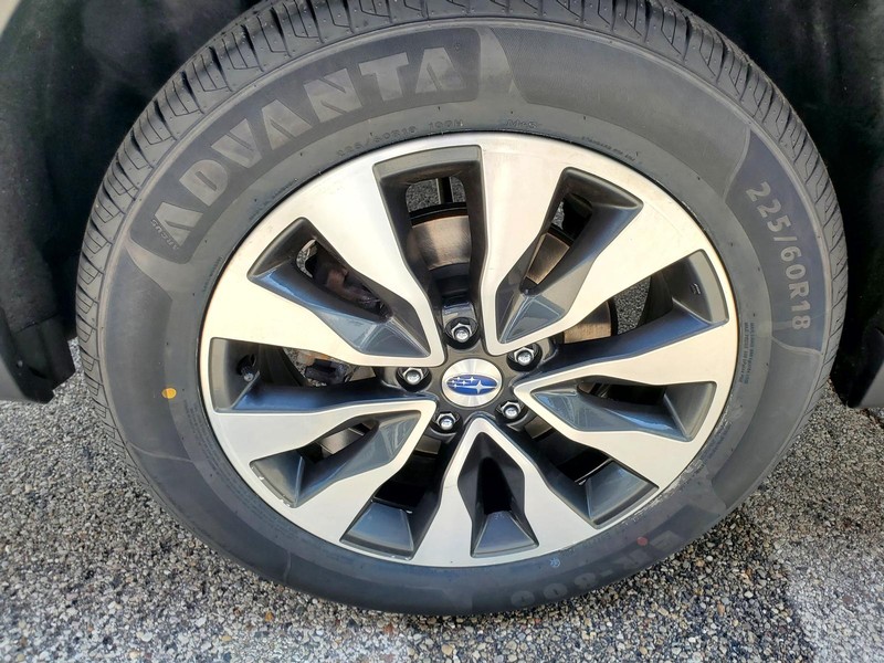 Subaru Outback Vehicle Image 18