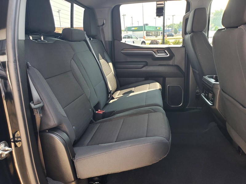 Chevrolet Silverado 1500 Vehicle Image 15