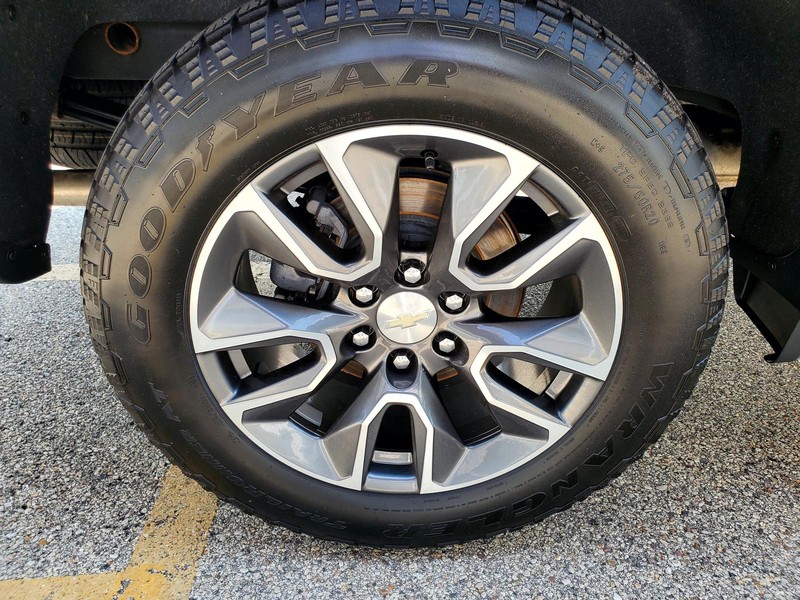 Chevrolet Silverado 1500 Vehicle Image 17