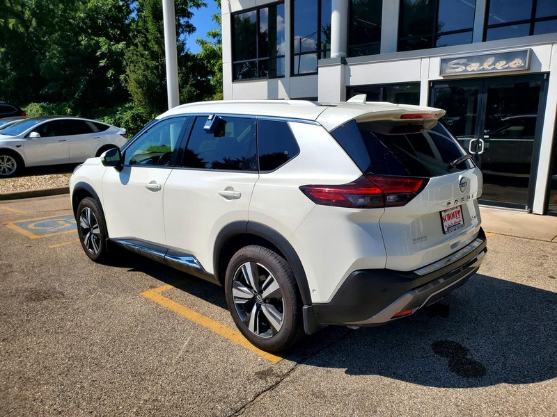 Nissan Rogue Vehicle Image 07