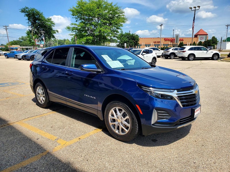 Chevrolet Equinox Vehicle Image 03