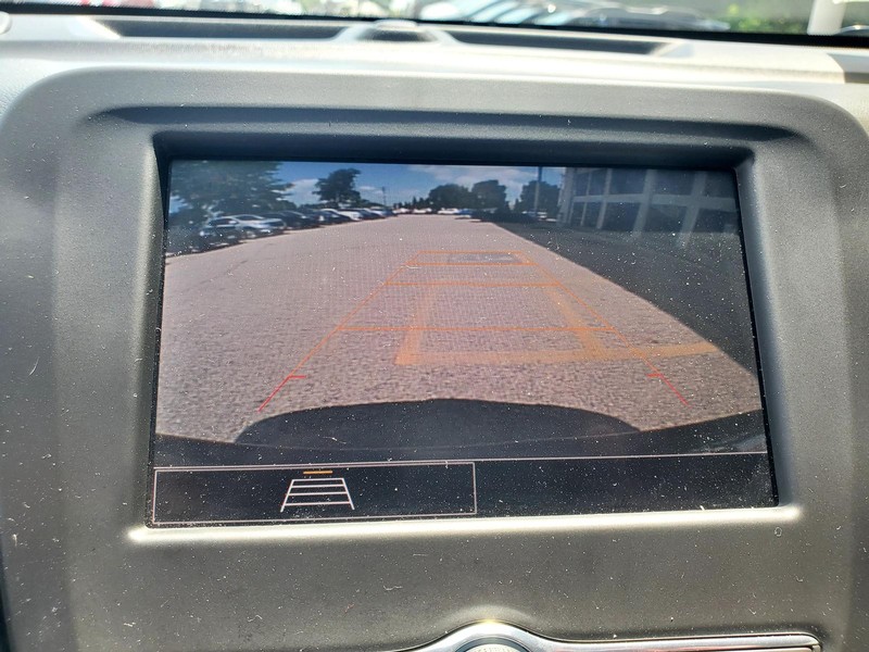 Chevrolet Equinox Vehicle Image 11