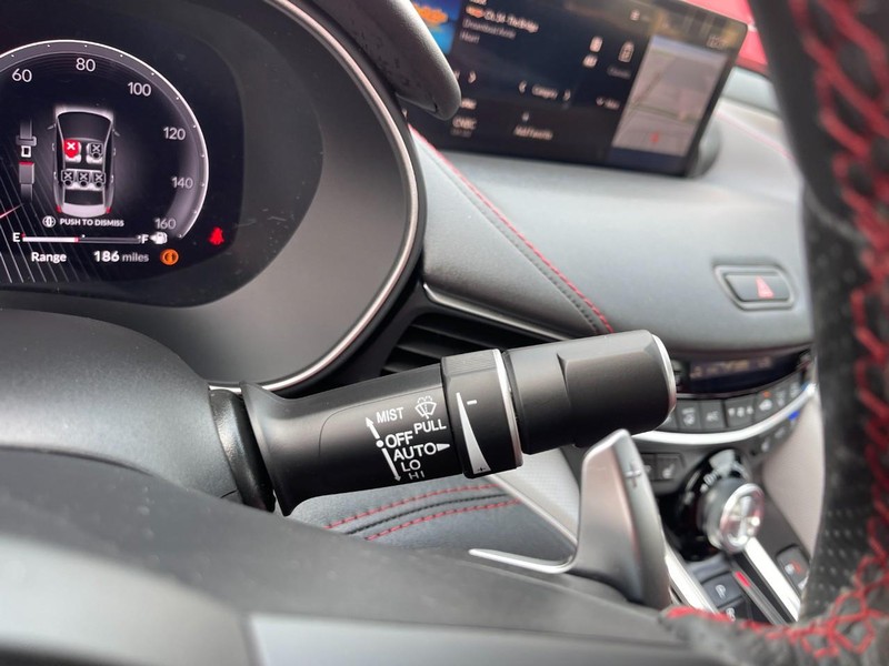 Acura TLX Vehicle Full-screen Gallery Image 28