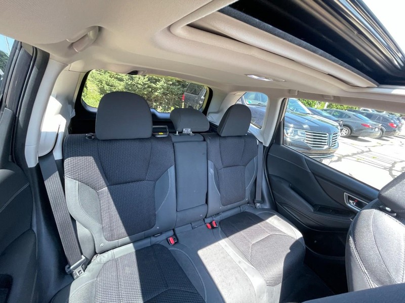 Subaru Forester Vehicle Image 05