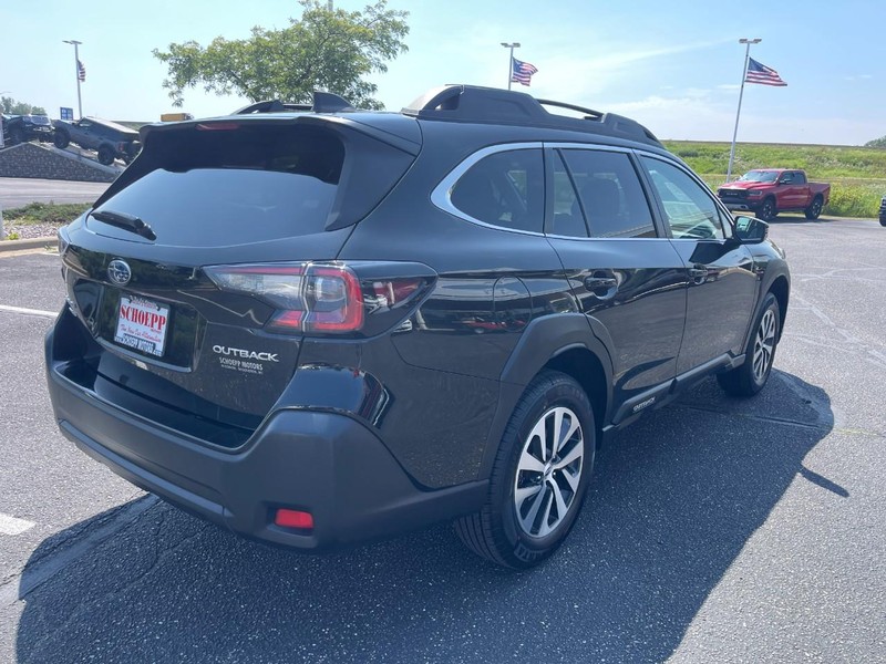 Subaru Outback Vehicle Image 03
