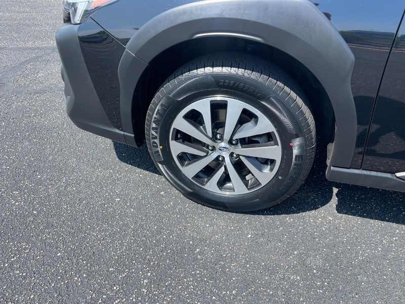 Subaru Outback Vehicle Image 06