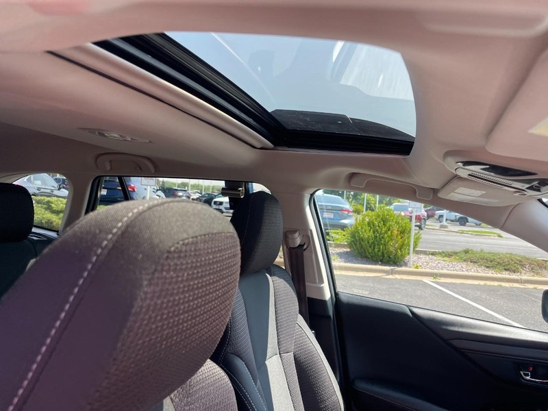 Subaru Outback Vehicle Image 10