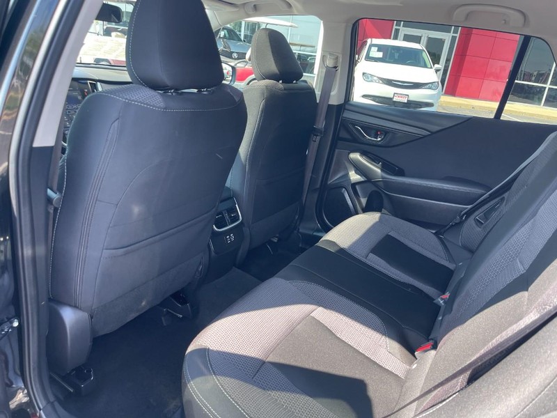 Subaru Outback Vehicle Image 15