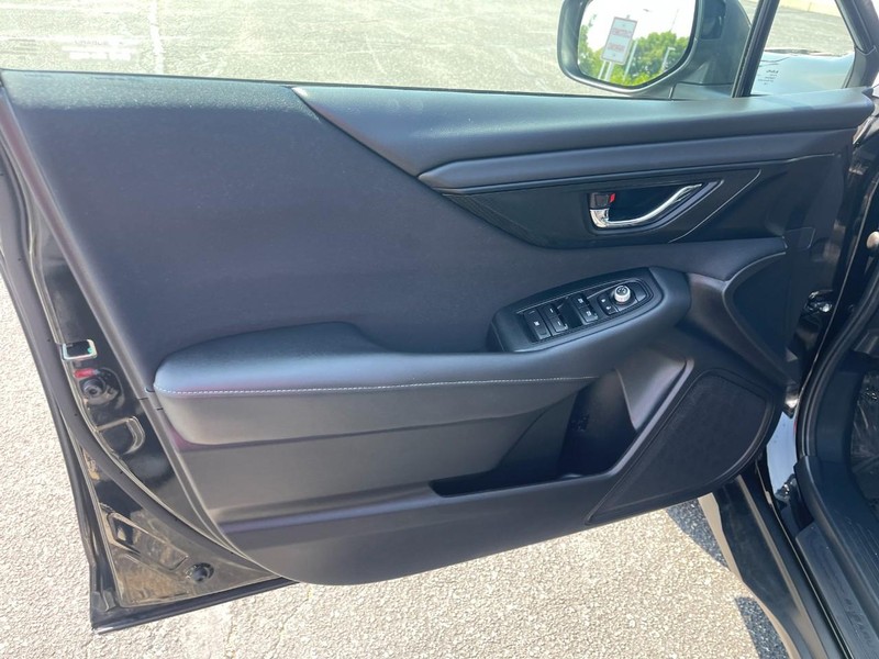 Subaru Outback Vehicle Image 18